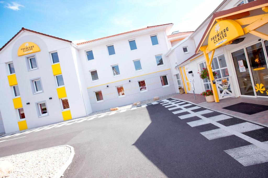 Premiere Classe Lyon Sud - Irigny - Pierre Benite Exterior photo